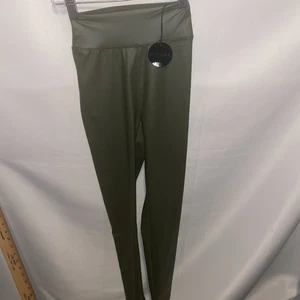 Leggings donna nuovi con etichette Aerie Offline Real Luxe vita alta taglia XXS 2XS verde oliva - Foto 1 di 9