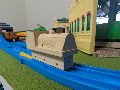 Thomas And Friends Wooden Railway  Sonny 3d Printed Wood Pla Kit  - Image 1 of 2
