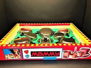 Vintage neu ""Play Like Mammy"" Töpfe & Pfannen Spielset Made in Italy von Giocattoli Toys - Bild 1 von 10