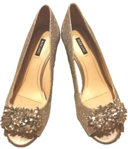 Alex Marie Women's Shoes EUC! Silver With Silver Beaded Accent. Size 7M. - Picture 1 of 4