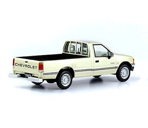ISUZU Chevrolet Luv [1993] 1/43 Scale Diecast autoART Collectibles - Picture 1 of 1