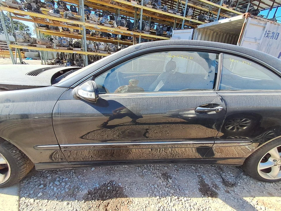 Used Front Left Door Assembly Front fits: 2004 Mercedes-benz Mercedes clk 209 Ty Foto 1 de 4
