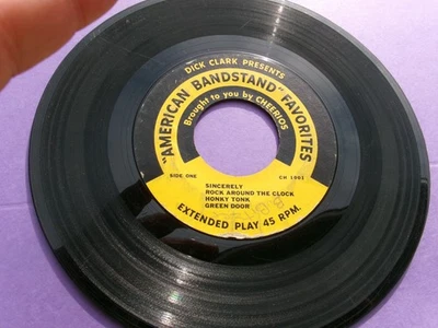 Dick Clark Presents American Bandstand Favorites Cheerios 45 RPM VG+ - Image 1 of 2