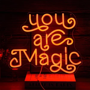 You Are Magic Leuchtreklame Orange Niedliche Buchstaben LED Leuchtschild für Wanddeko... - Bild 1 von 7