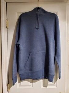 NEW MEN'S MEDIUM JOHN DEERE TRACTOR LIGHTWEIGHT HOODIE SWEATSHIRT - Picture 1 of 8