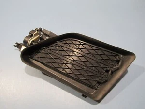 16-20 Tesla Model S Stoßstange vorne rechts Aktiv Jalousie Original 1058007-00-H Q8U-11 - Bild 1 von 9