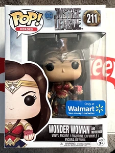 Funko Pop! DC Comics Wonder Woman (mit Mutterbox) - Walmart exklusiv - Bild 1 von 7