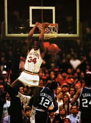 LOTE DE FOTOS SURTIDAS LEN BIAS MARYLAND TERRAPINS LEYENDA DEL BALONCESTO ~ 8X10 (4) Foto 1 de 4