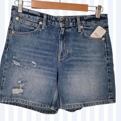 BNWT Free People Shorts - Summer In The City Distressed Denim Shorts,W26 Rrp$78 - Image 1 of 4