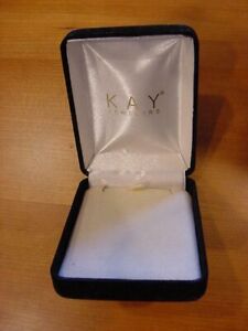 Kay Empty Necklace Jewrerly BOX 
