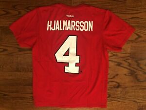 Chicago Blackhawks Hockey NHL Reebok Hjalmarsson #4 Red T-Shirt Men's Large