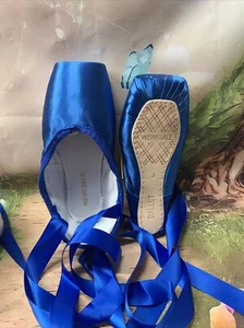 Women WEWESALE Ballet Pointe Shoes Ballet Slipper Size 3 - Picture 1 of 9