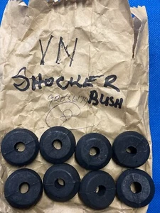 COMMODORE VN VP VG 1988 1993 RUBBER SHOCKER BUSH GENUINE NOS HOLDEN 92036174 - Bild 1 von 2