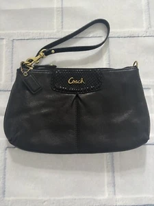 Coach Ashley schwarz Mini Handgelenktasche Reißverschluss oben Handtasche Leder goldfarbene Hardware - Bild 1 von 13