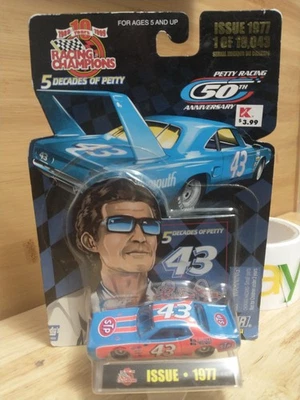 Dodge Charger Richard Petty Racing Champions NASCAR 1/64 diecast #43 1977 nuevo en paquete Foto 1 de 4