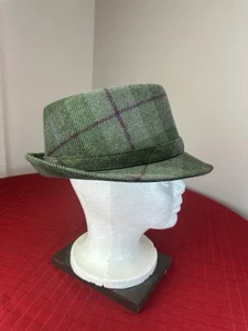 Mucros Weavers Molly Hut M grün kariert Irland Wolle Tweed Fedora Killarney Vintage - Bild 1 von 7