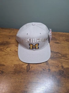 NWT Vintage University Of Michigan Hat, Adjustable Strap Back, American Needle - Picture 1 of 7