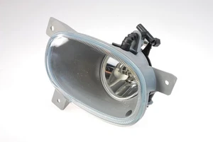 Faro antiniebla derecho 373-2004R-UQ 373-2004R-UQ do VOLVO S80 I Este artículo i - Imagen 1 de 5
