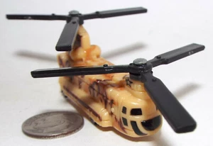 Mini Hot Wheels Plastic Military CH-47 Chinook Helicopter in Light Desert Camo - Picture 1 of 3