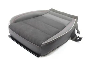 2021- 2024 CHEVROLET TRAILBLAZER RS FRONT RIGHT PASSENGER SEAT LOWER CUSHION OEM - Foto 1 di 9