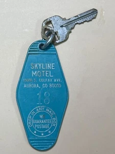 Skyline Motel Hotelzimmer Schlüsselanhänger & Schlüssel Aurora Colorado #18 RAR - Bild 1 von 2
