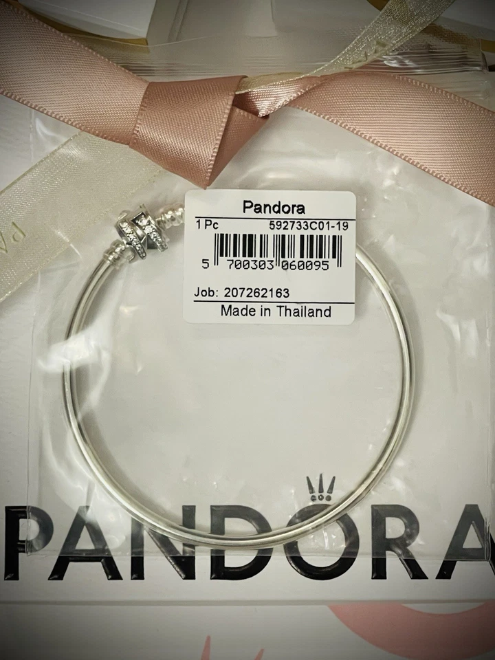 Pandora Moments Bangle Bracelet 7.5 ” - 592733C01-19