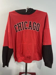Chicago Pullover Hoodie Size Large L Long Sleeve Red Black Pockets Love Streak * - Picture 1 of 3
