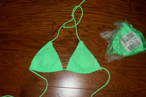 M Victoria's Secret ❤️ Badeanzug DREIECK BIKINI OBERTEIL ❤️PAD SLIDER NECKHOLDER OHNE BÜGEL - Bild 1 von 3