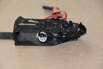LOSI MICRO 1/36 CARBON FIBER CHASSIS WITH ELECTRONICS & SHAPWAYS BELL CRANK  - Image 1 of 3