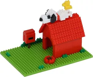 NanoBlock Snoopy House NBH_228 - Picture 1 of 7
