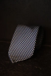 Rubinacci London House Custom 7 Fold Untipped Blue White Geometric Dot NeatSilk* - Picture 1 of 13