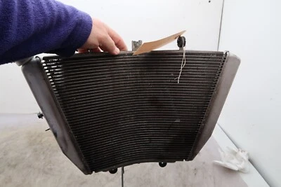 05 06 RADIADOR SUZUKI GSXR 1000 E-1324 Foto 1 de 4