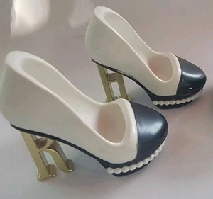 Regenbogen Puppenschuhe schwarz-weiß - Bild 1 von 5