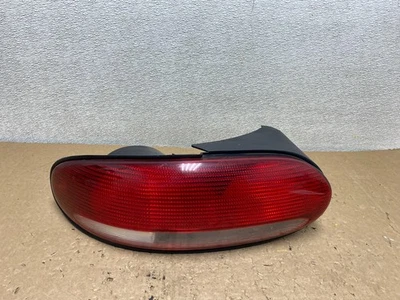 1996-2000 Chrysler Sebring Convertible Left Driver Lh Side Tail Light V0464 DW - Image 1 of 4