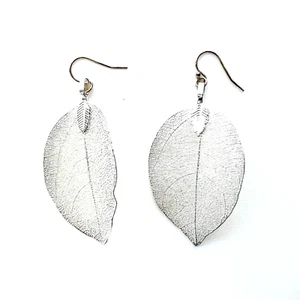 Echte Blatt Skelett Ohrringe getaucht in Silber, Silberdrähte - Bild 1 von 3