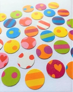 50 CÍRCULOS DE TARJETAS DE LUNARES GRANDES PARA HACER ADORNOS ARTESANALES ÁLBUM DE RECORTES - Imagen 1 de 2