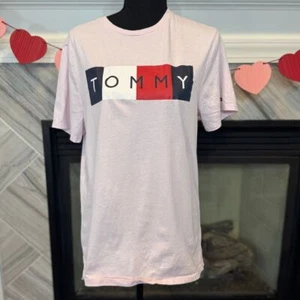 Tommy Hilfiger Classic Logo T-Shirt Pink Cotton Casual Crew Neck M - Picture 1 of 3