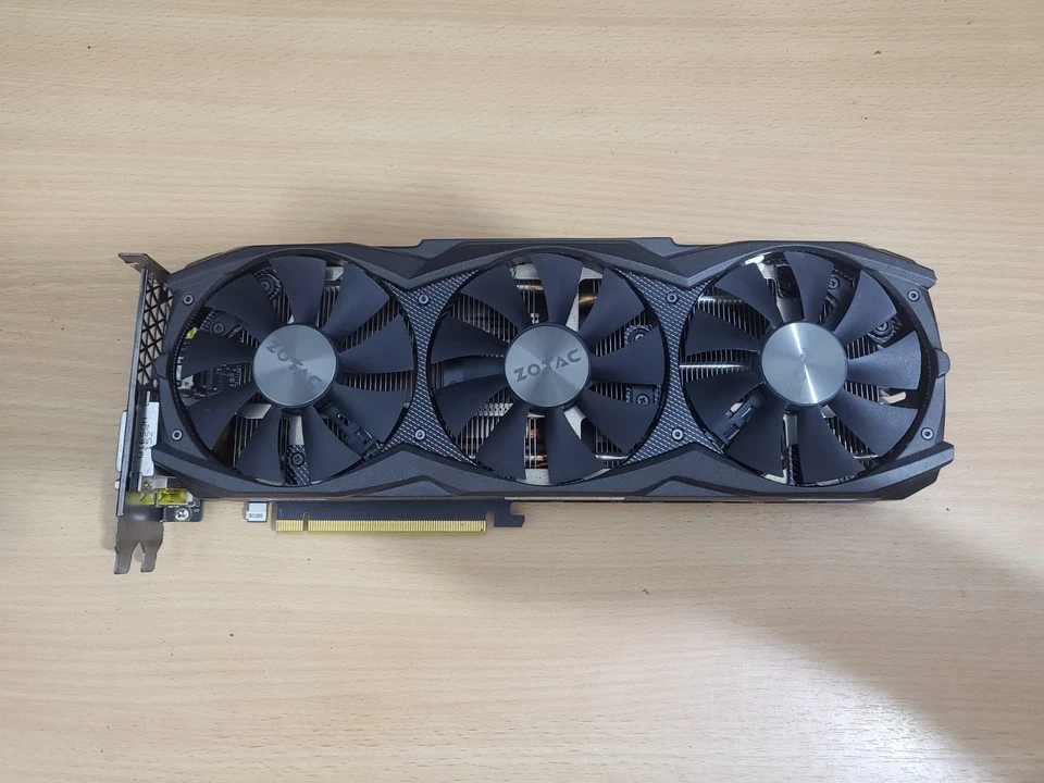ZOTAC AMP! Extreme NVIDIA GeForce GTX 980 Ti 6GB Graphics Card - Image 1 of 4