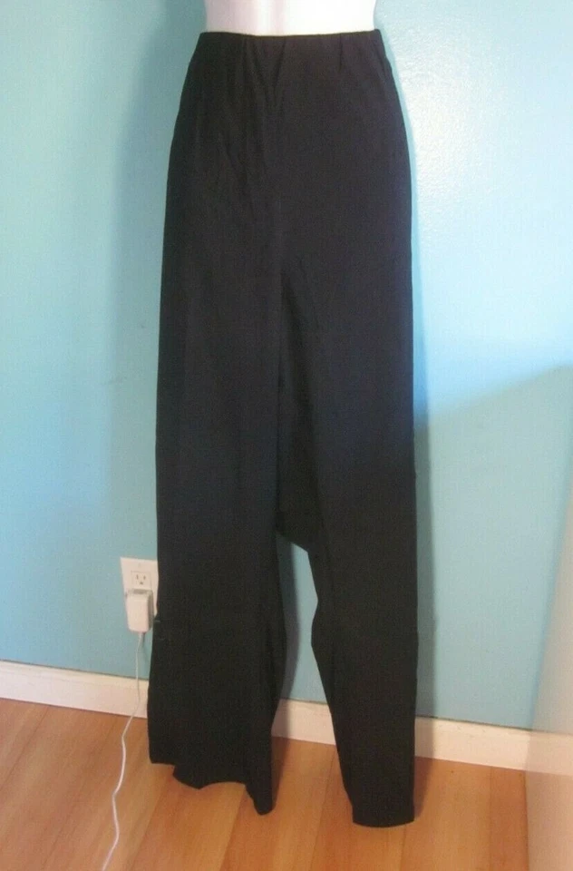 Pantalón Chalou Sempre Piu Mujer Talla Grande 28 Pierna Recta Elástico en Negro Foto 1 de 4