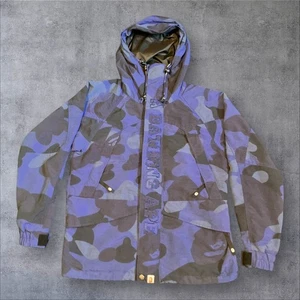 A Bathing Ape BAPE Snowboard Jacket Blue Camo Hooded Size Medium - Picture 1 of 11