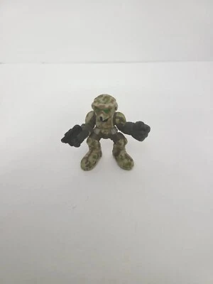 Figura de acción Star Wars Galactic Heroes Camo Scout Trooper 2001 Foto 1 de 4