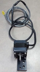 Motor 5 fases PK544AUA VEXTA 0,72 PASO. VDC, 2.2Ω, PT7, 00741 - Imagen 1 de 3