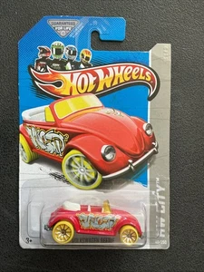 2013 Hotwheels Volkswagon Beetle Orange 40/250 Design On Side - Picture 1 of 5