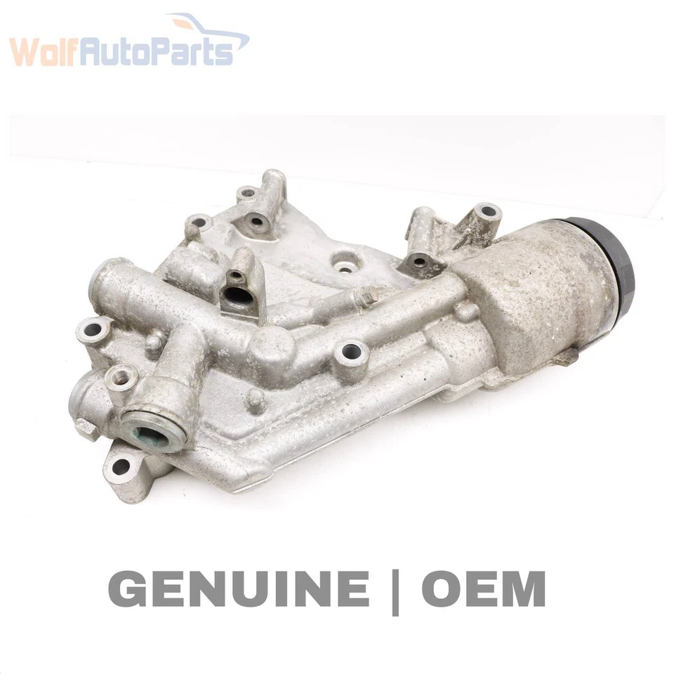 VW TOUAREG 2004-2006 4,2 L - Carcasa de filtro de aceite del motor 077115401 L Foto 1 de 4