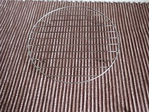 GENUINE HALOGEN OVEN LOW LEVEL WIRE RACK - LOOK - Picture 1 of 4