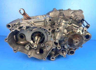 2002 Yamaha YZ250F OEM Crankcase Engine Bottom End Motor Crankshaft Transmission - Image 1 of 4