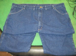 Wrangler Mens 85900DW Regular Fit Comfort Blue Jean Size 48 X 30 - Picture 1 of 6