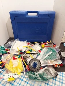 Knex Storage Box Case Blue with Mixed Lot of K'nex 8 lbs wheels connectors READ - Picture 1 of 12