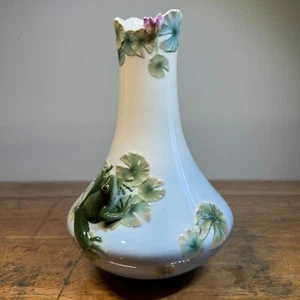 Franz Porcelain Frog Amphibian Collection Vase 10 3/8"H FZ00014 - Picture 1 of 8