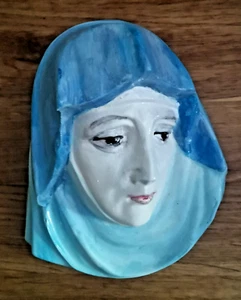 Placa de pared MARY fundida a mano yeso pintado tiza repro. colgador de pared - Imagen 1 de 5